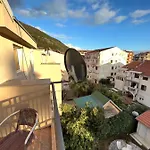 Ksenia Guesthouse Apartments And Studios