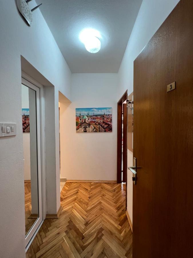 Ksenia And Apartment Budva