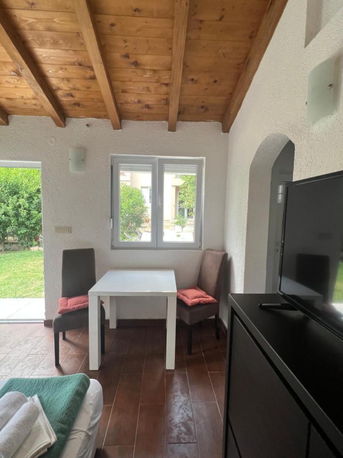 Ksenia And Apartment Budva
